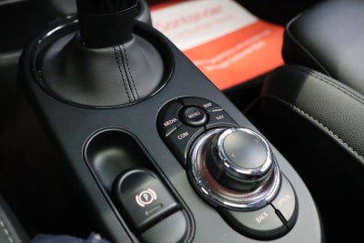 MINI Cooper SE Camden Edition