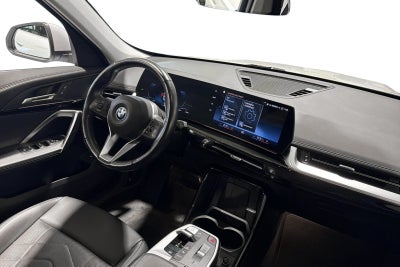 BMW iX1 xDrive30 X-Line