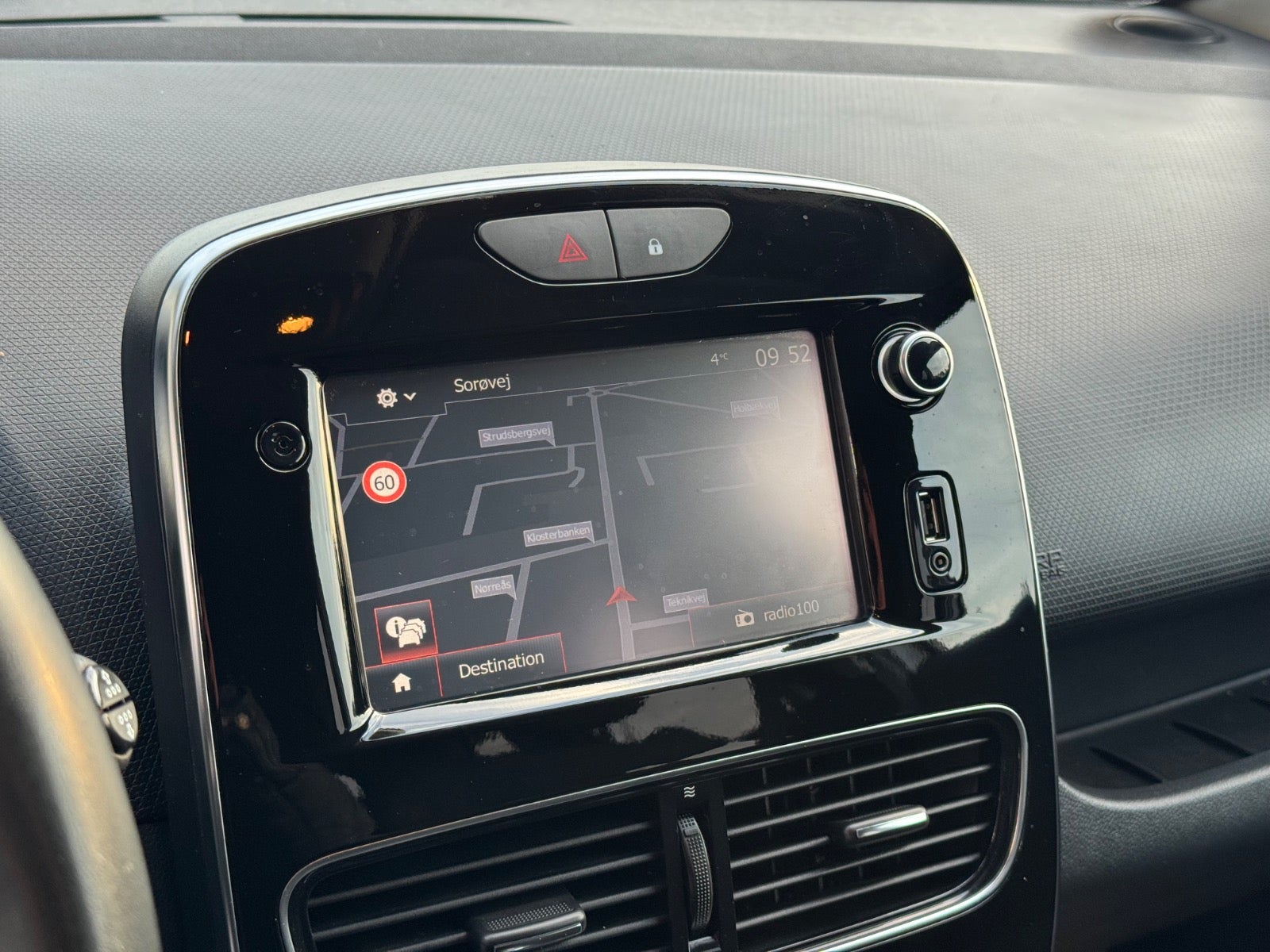 Billede af Renault Clio IV 0,9 TCe 90 Limited Sport Tourer