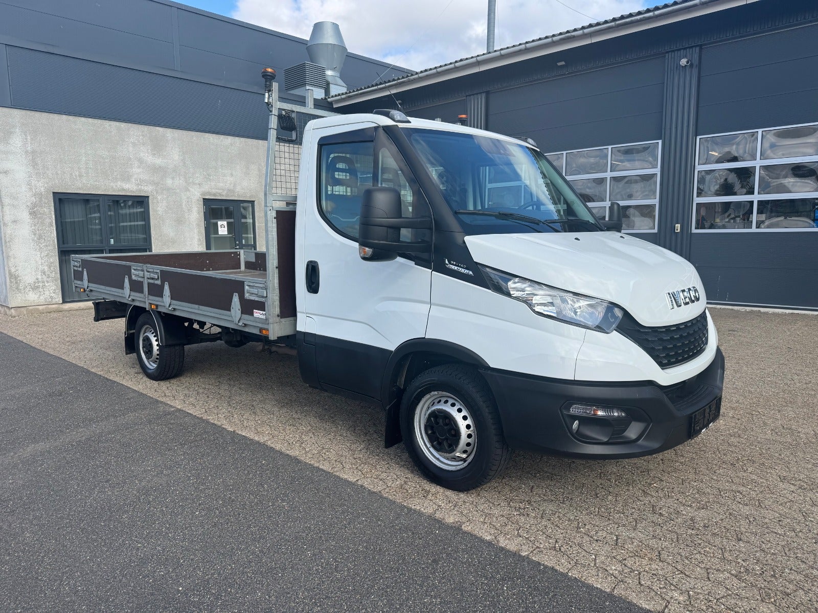Billede af Iveco Daily 2,3 35S14 4100mm Lad AG8
