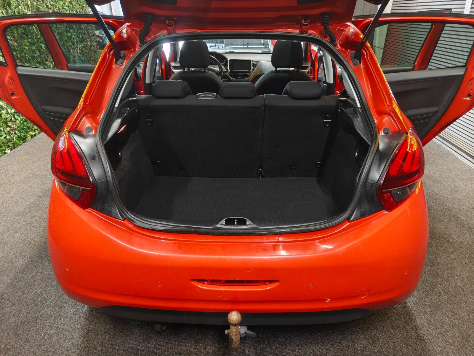 Billede af Peugeot 208 1,6 BlueHDi 100 Active+