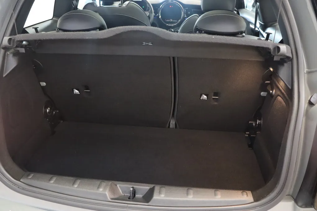 MINI Cooper SE Camden Edition