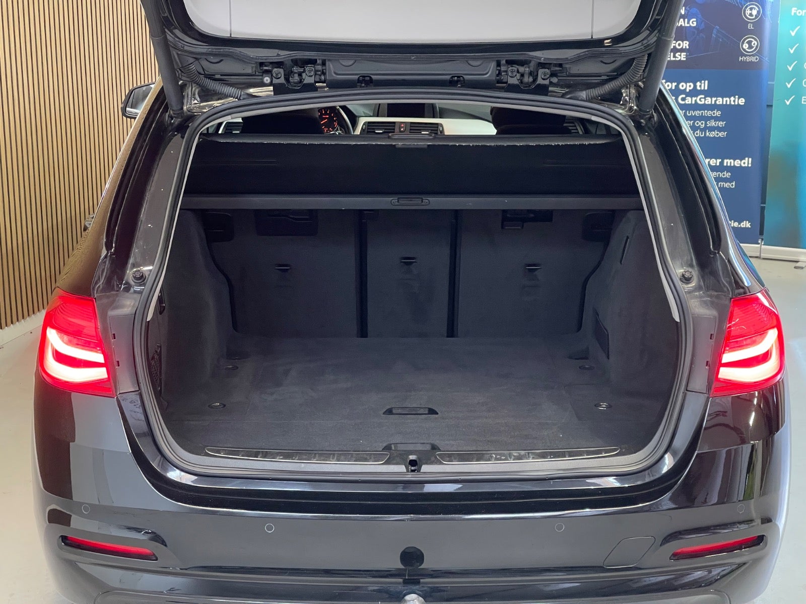 Billede af BMW 320i 2,0 Touring aut.