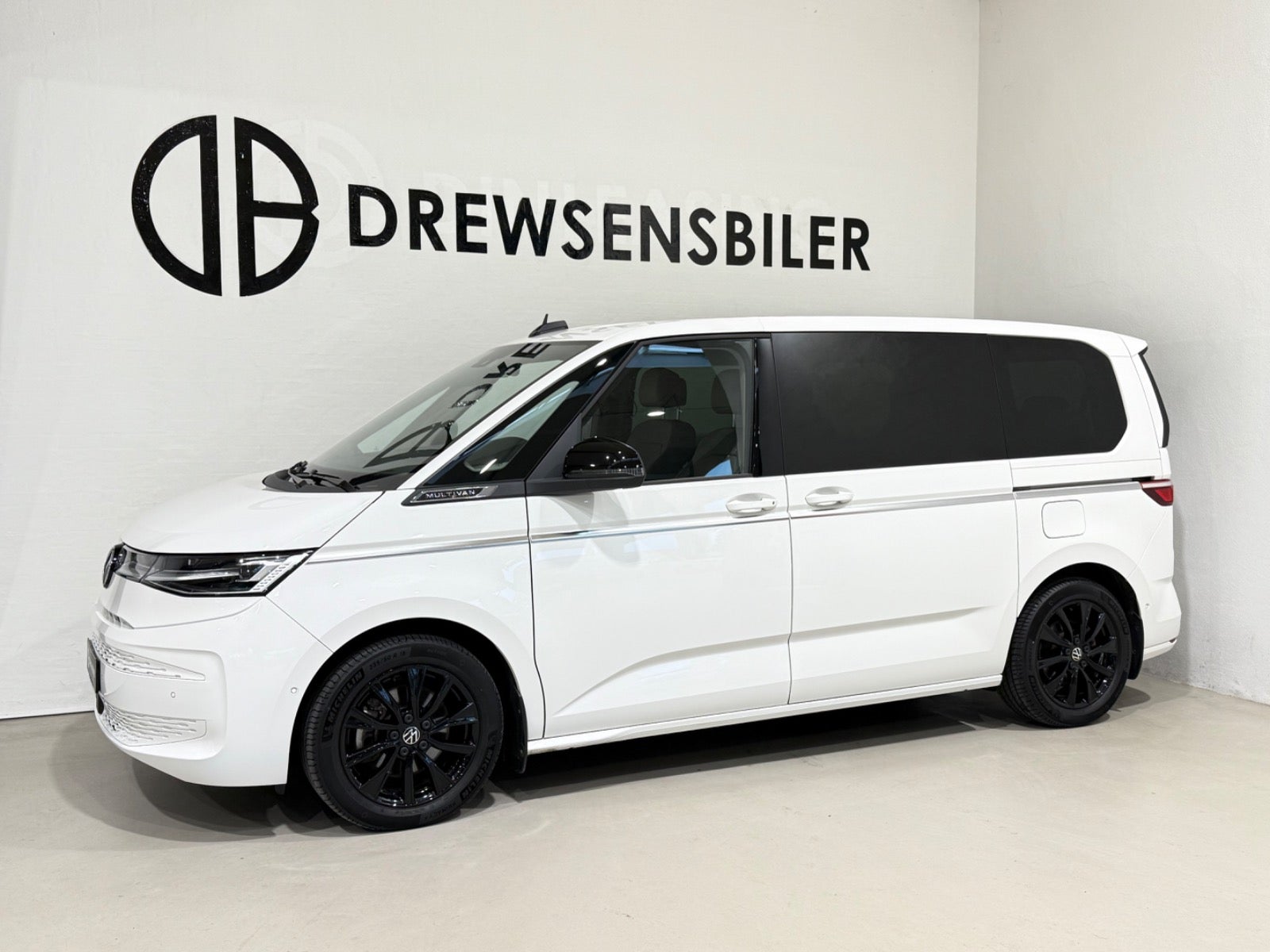 VW Multivan eHybrid Style DSG kort