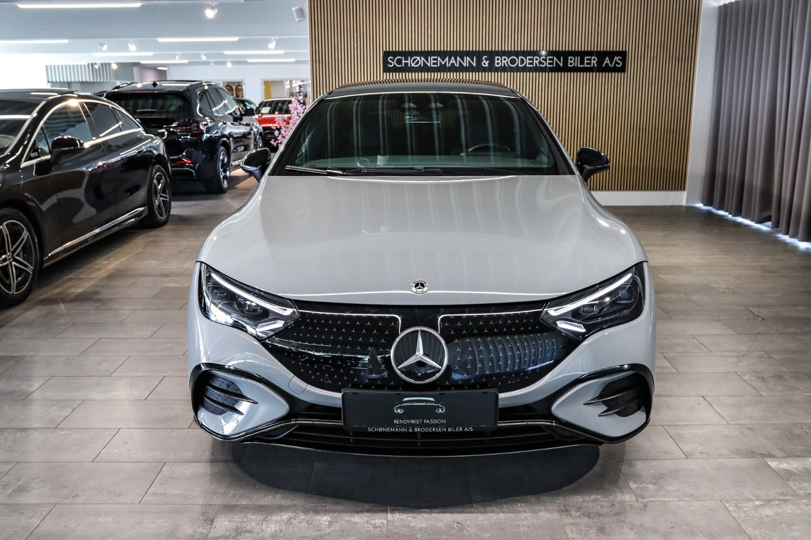 Billede af Mercedes EQE350+  AMG Line