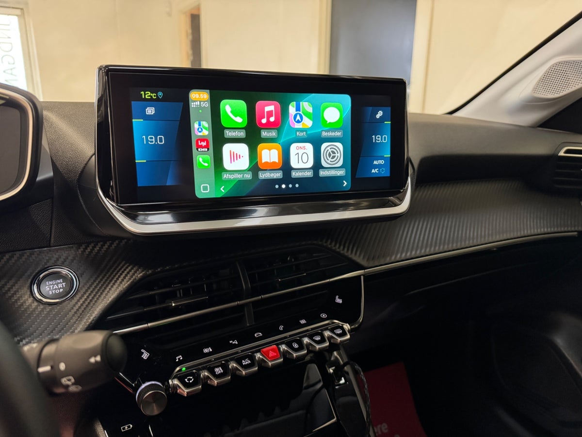 Peugeot e-208 Allure Peugeot e-208 Allure