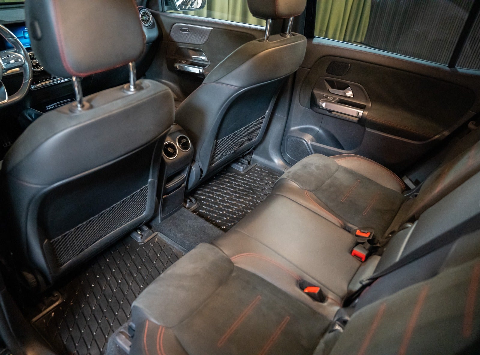 Billede af Mercedes EQB300  AMG Line 4Matic