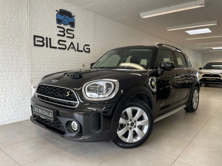 MINI Countryman Cooper SE Essential aut. ALL4