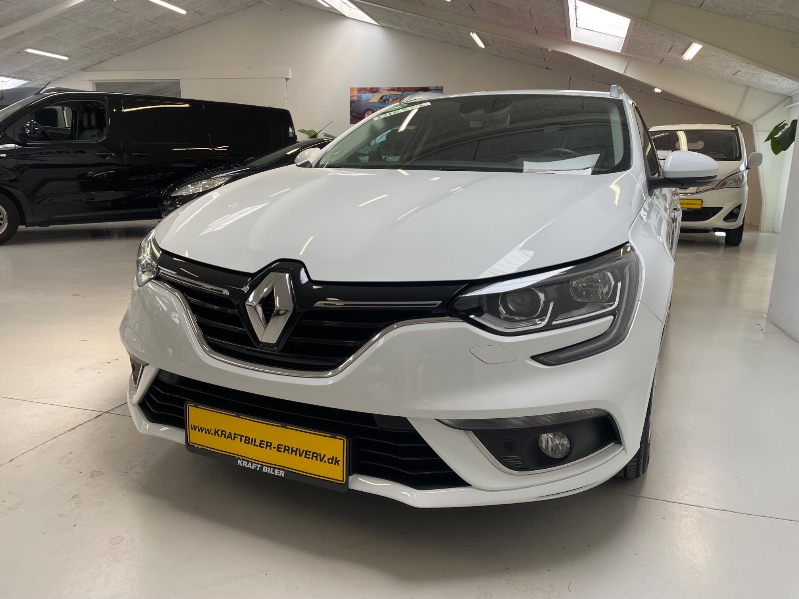 Billede af Renault Megane IV 1,5 dCi 115 Zen Sport Tourer EDC Van