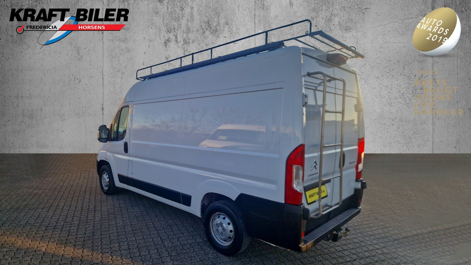 Billede af Citroën Jumper 33 2,2 BlueHDi 140 L2H2 FlexLine