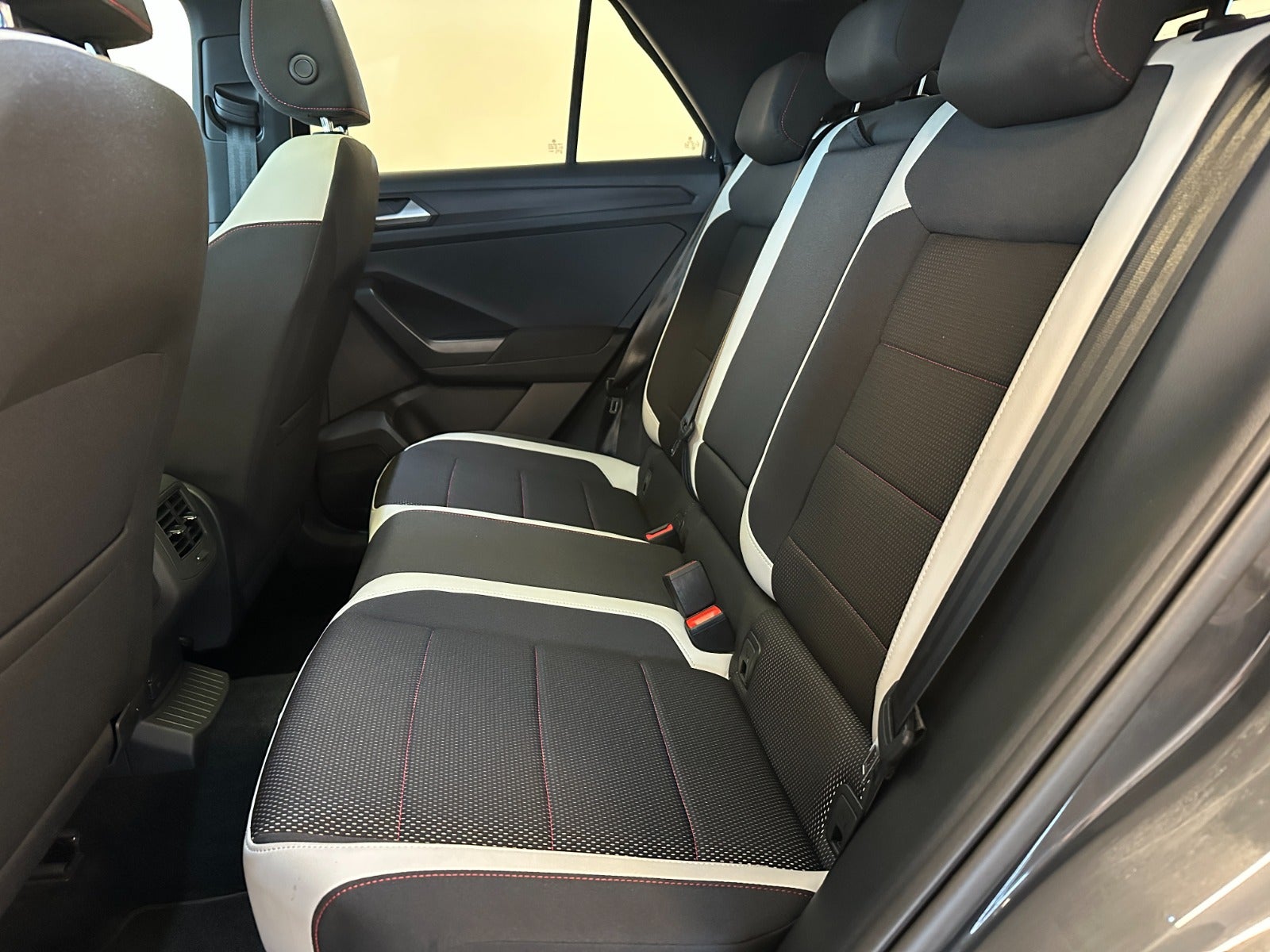 VW T-Roc TSi 150 R-line DSG