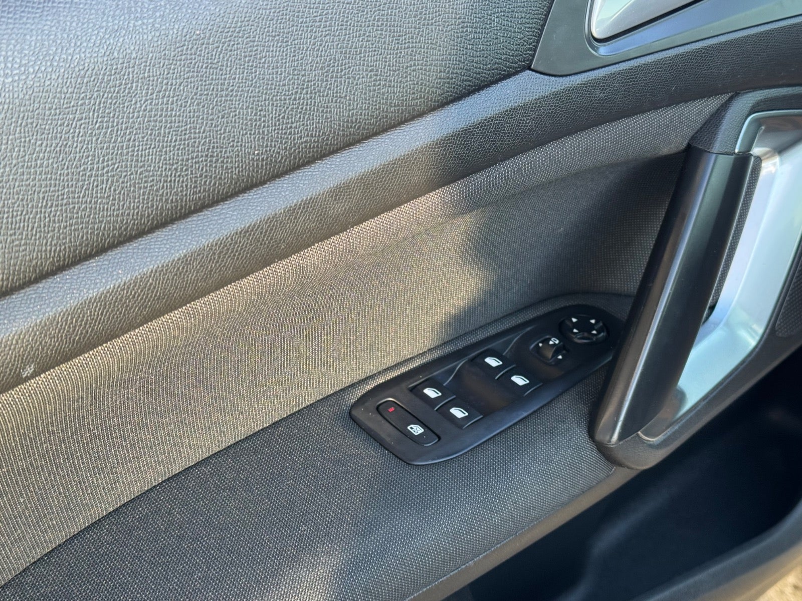 Billede af Peugeot 308 1,6 BlueHDi 120 Allure Sky SW