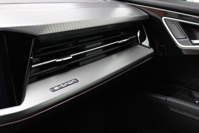 Audi Q4 e-tron Advanced