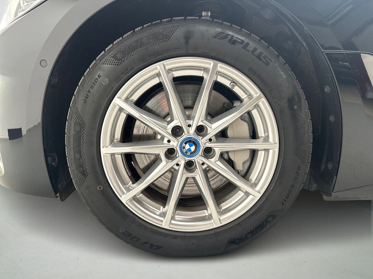 BMW i4 eDrive40 Charged billede 8