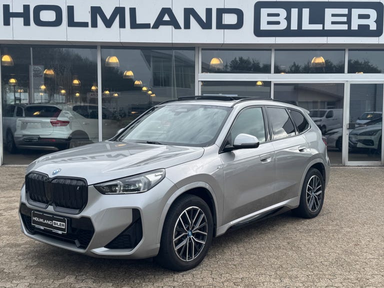 BMW iX1 xDrive30 M-Sport