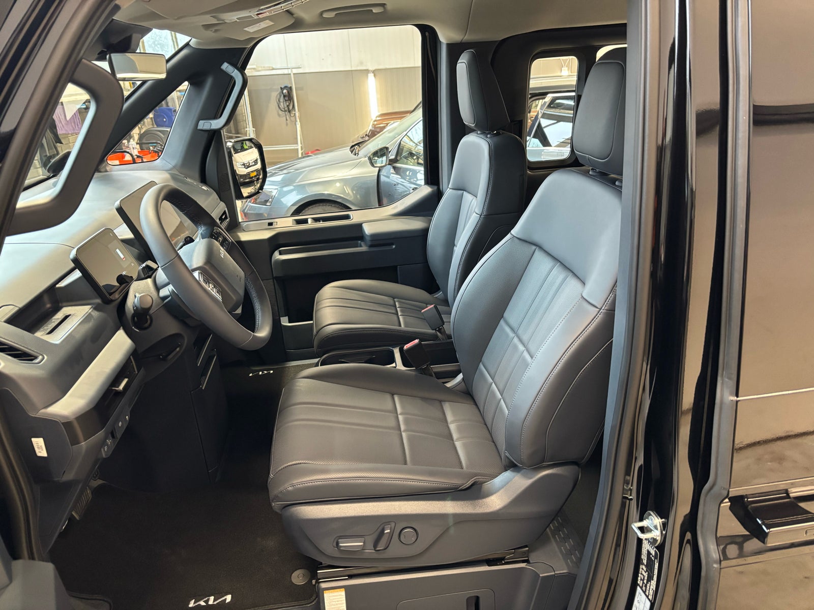 Kia PV5 Standard Range Upgrade