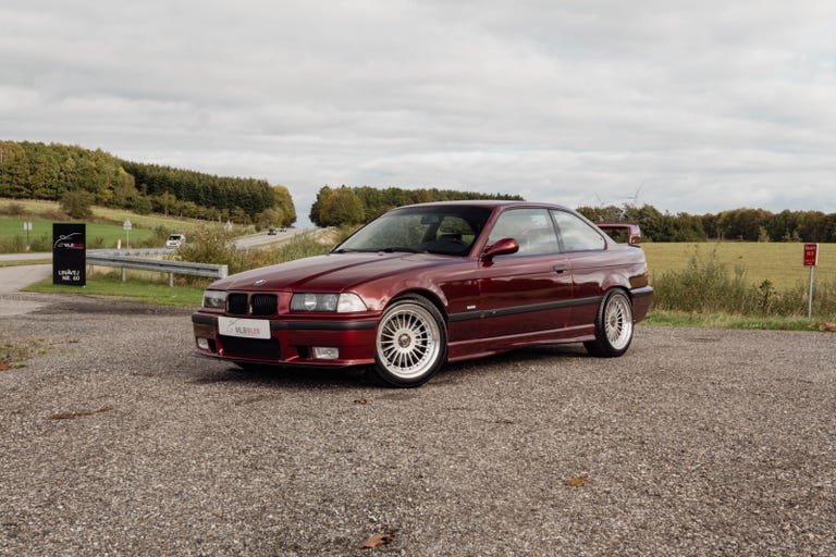 BMW 320i Coupé