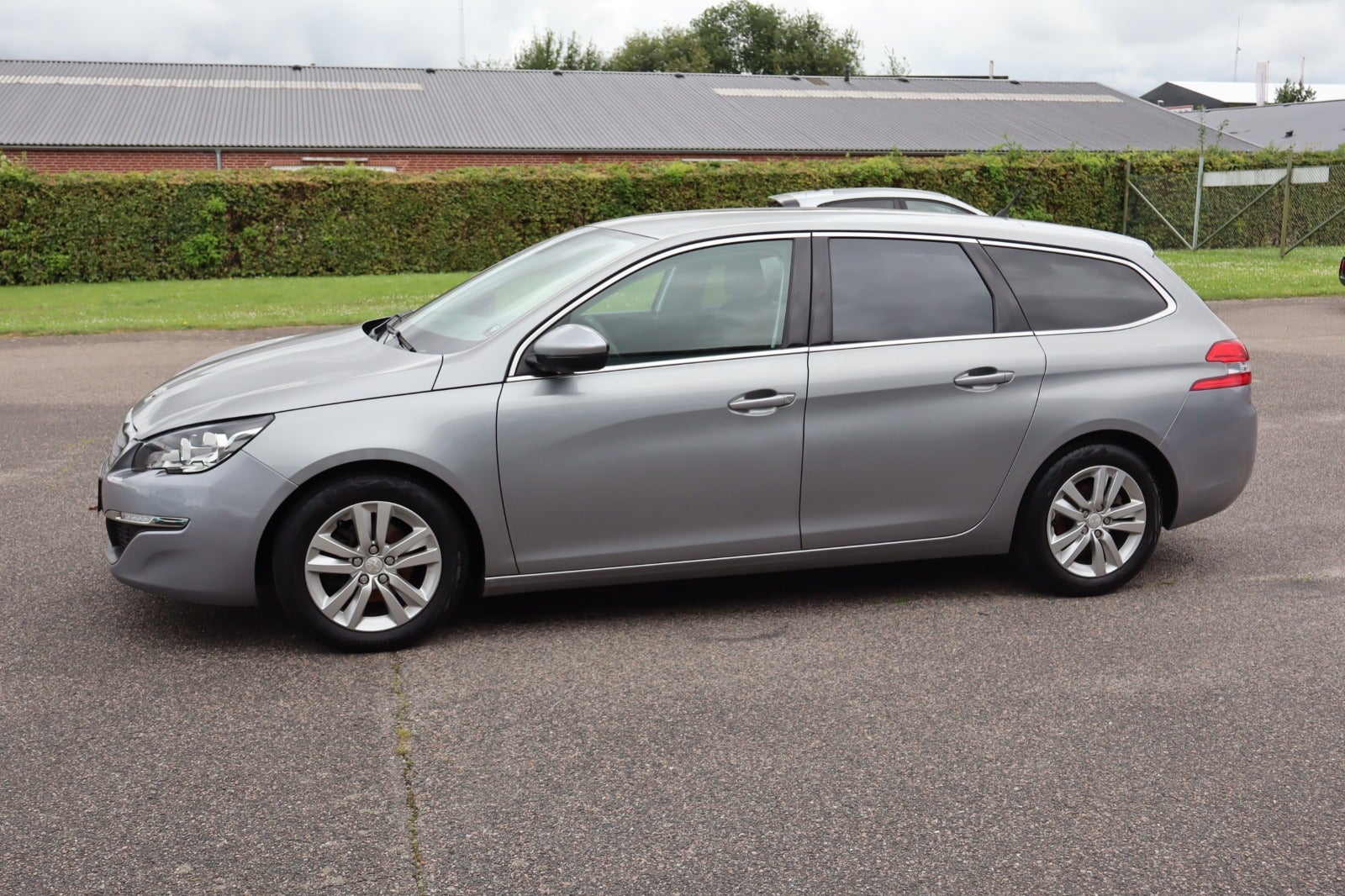 Billede af Peugeot 308 1,6 BlueHDi 120 Allure SW