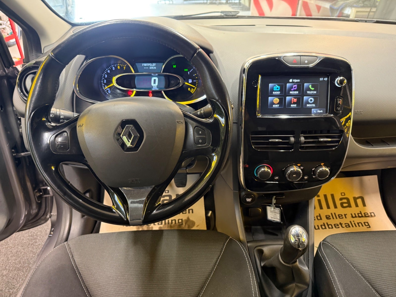 Billede af Renault Clio IV 0,9 TCe 90 Dynamique Sport Tourer