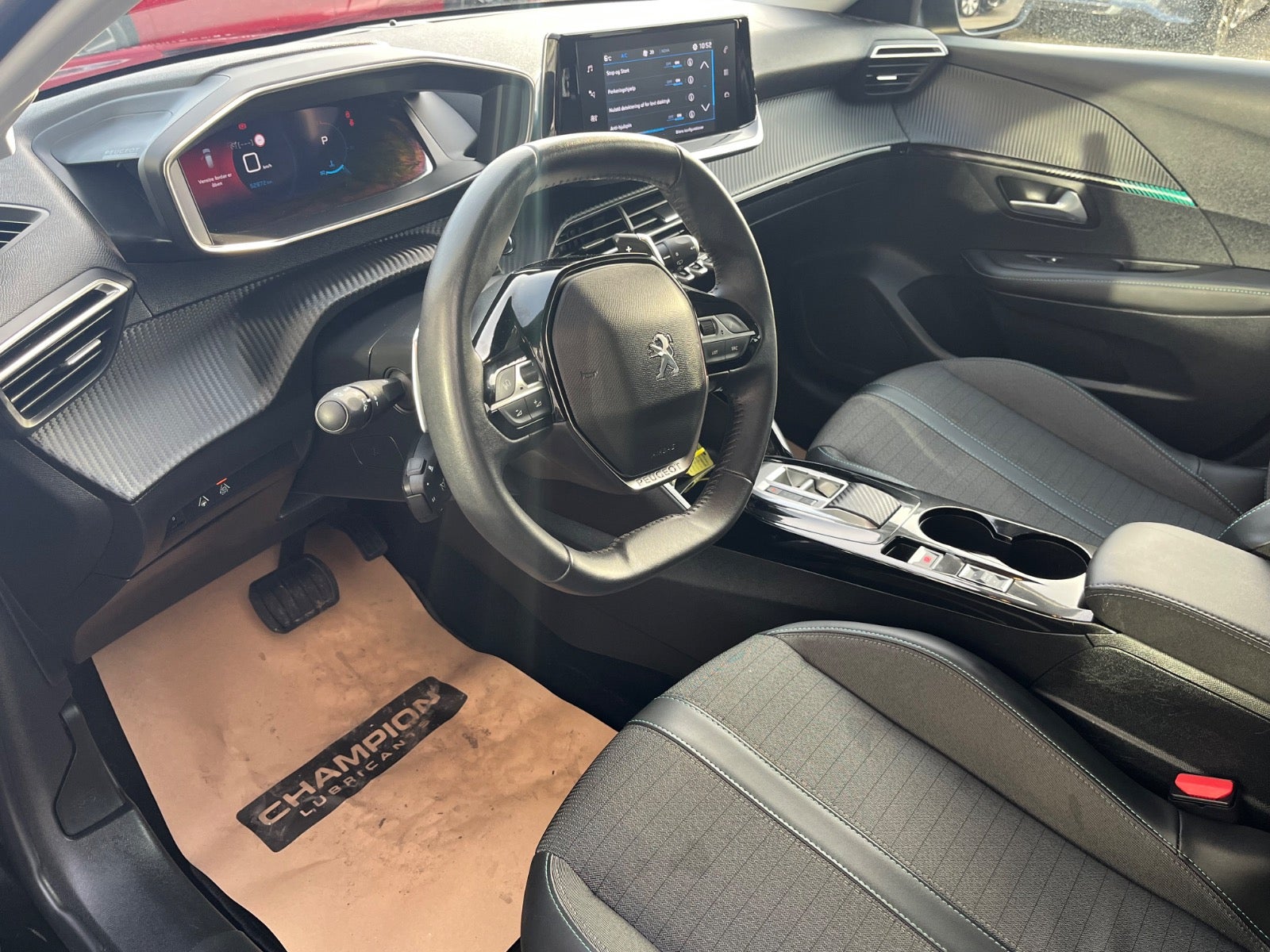 Billede af Peugeot 208 1,2 PureTech 100 Black Selection EAT8