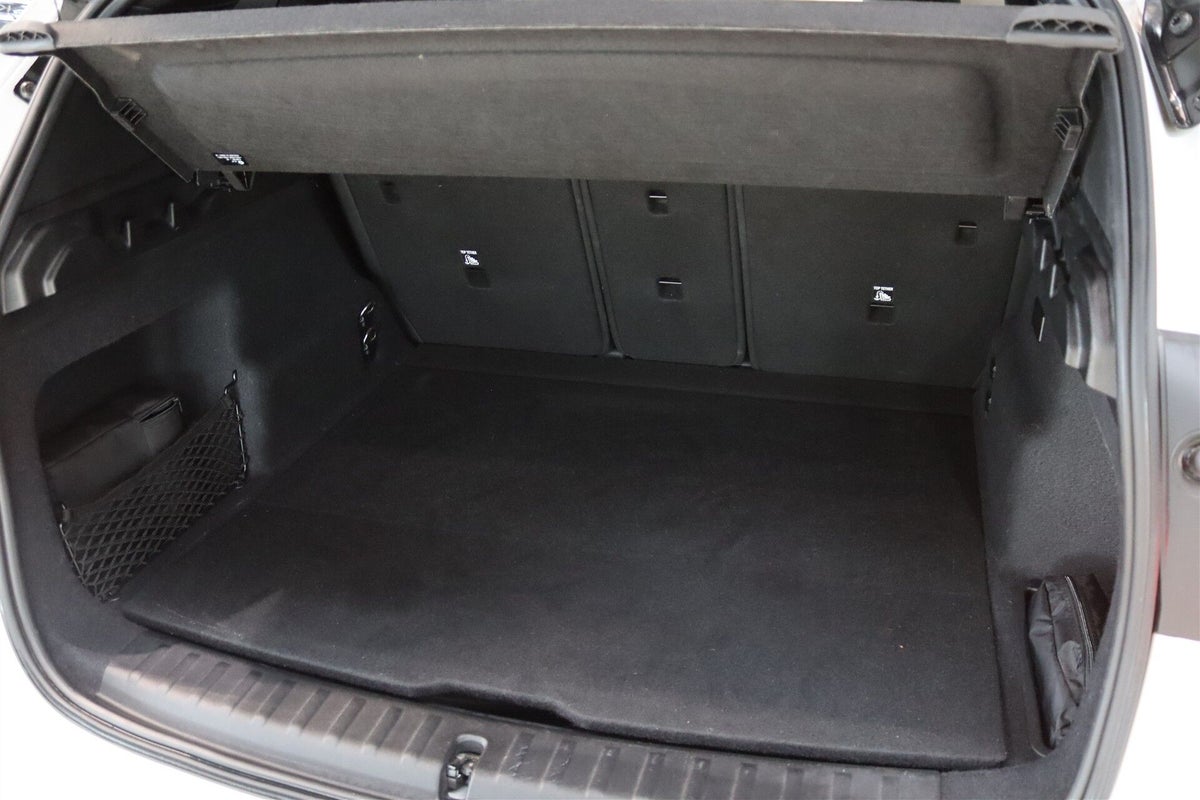 BMW iX1 xDrive30 Fully Charged M-Sport billede 8