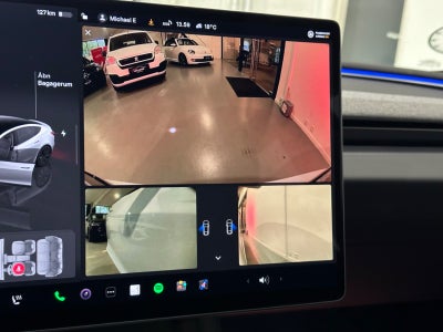 Tesla Model 3 RWD