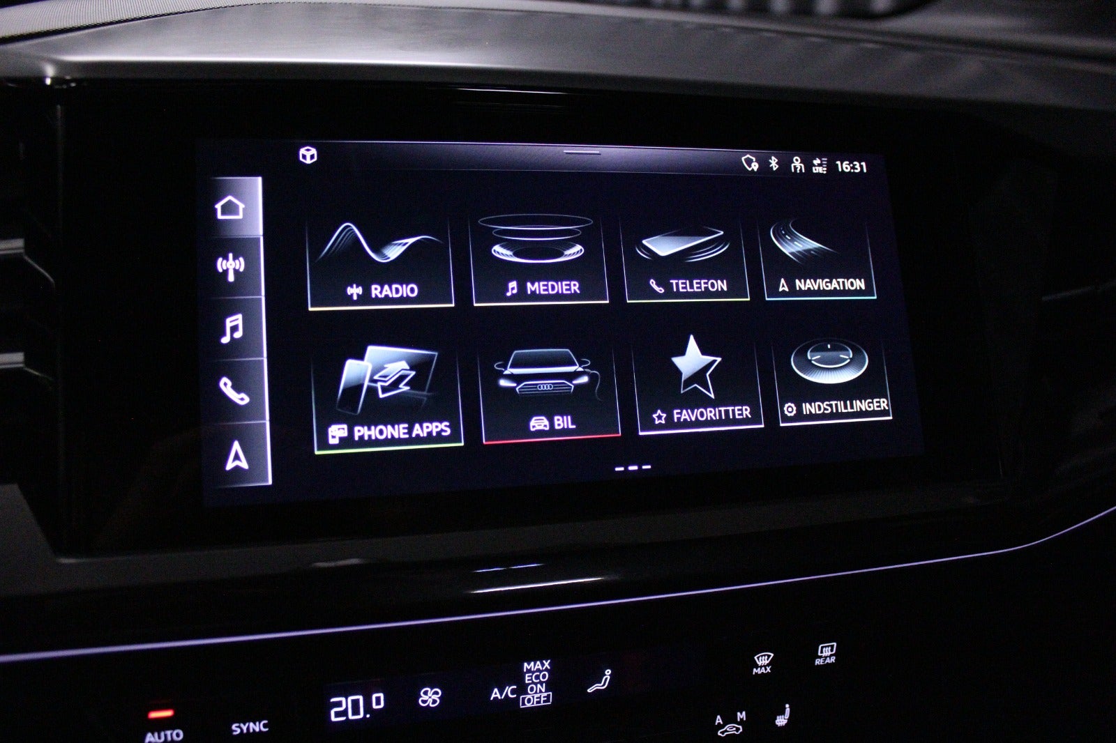 Audi Q4 e-tron S-line