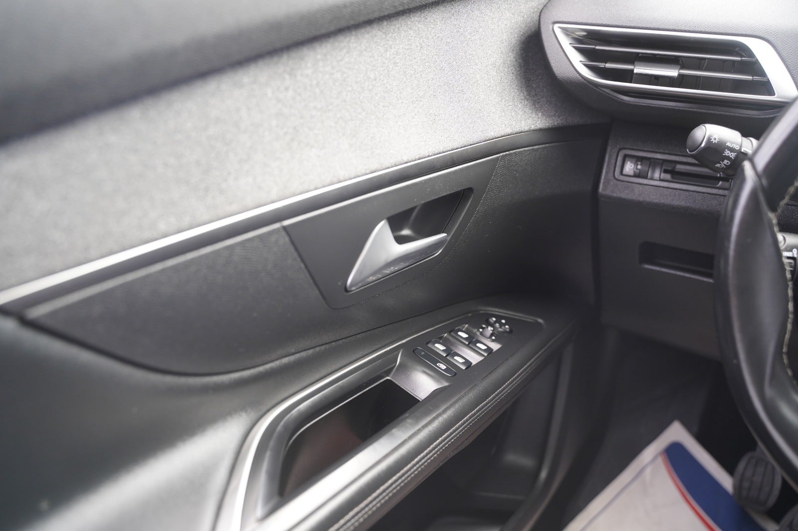 Billede af Peugeot 5008 1,2 PureTech 130 Allure 7prs