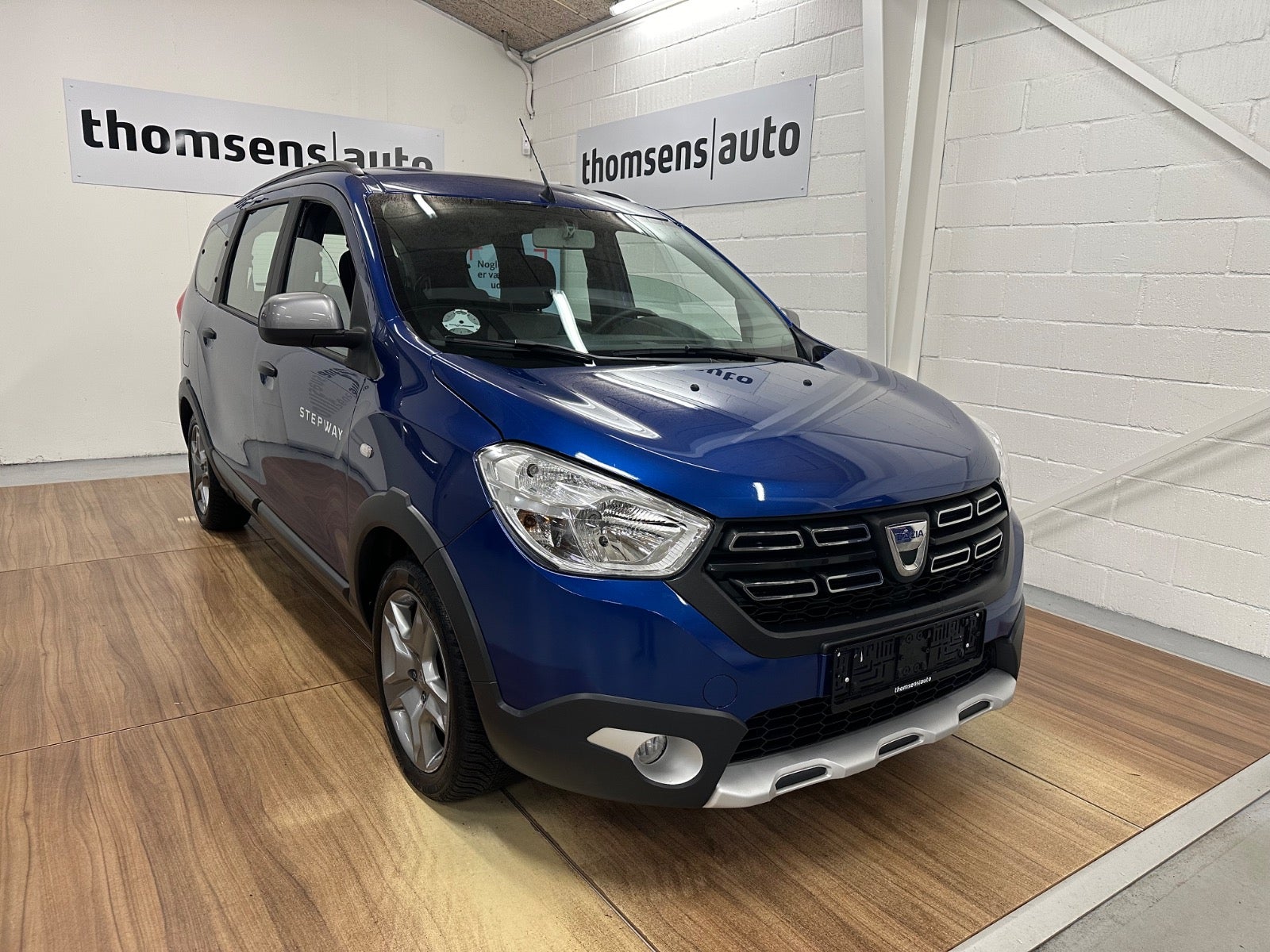 Dacia Lodgy Stepway 2021