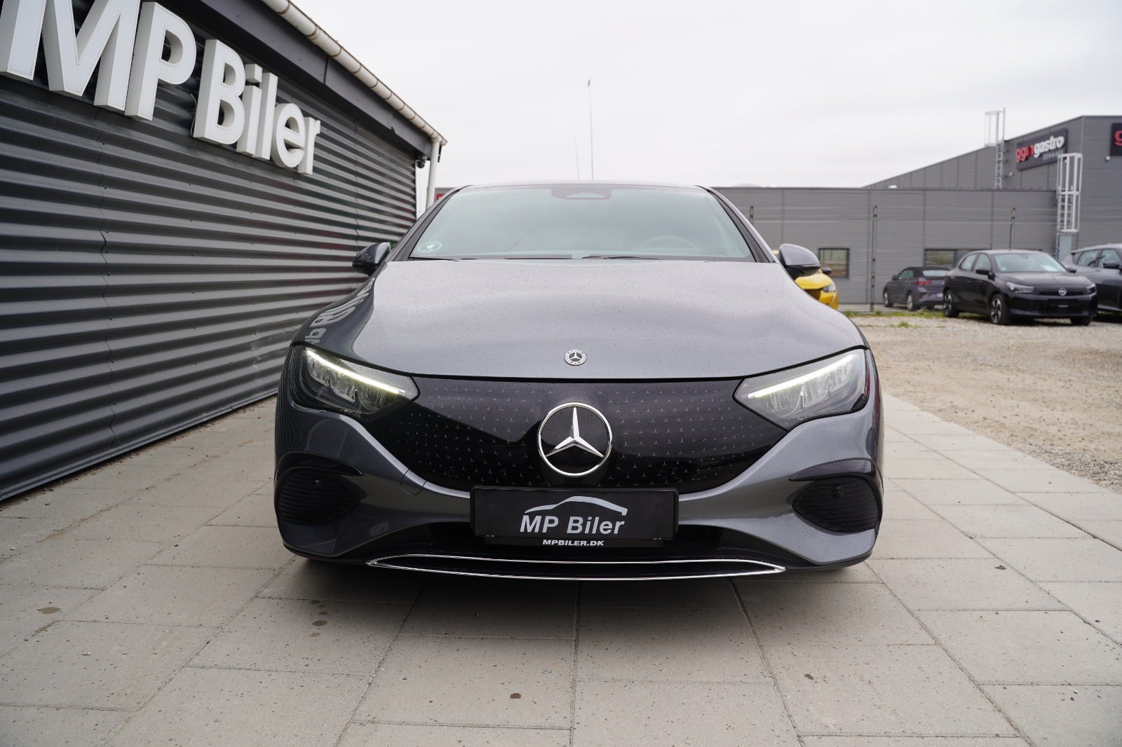 Billede af Mercedes EQE350+  Electric Art