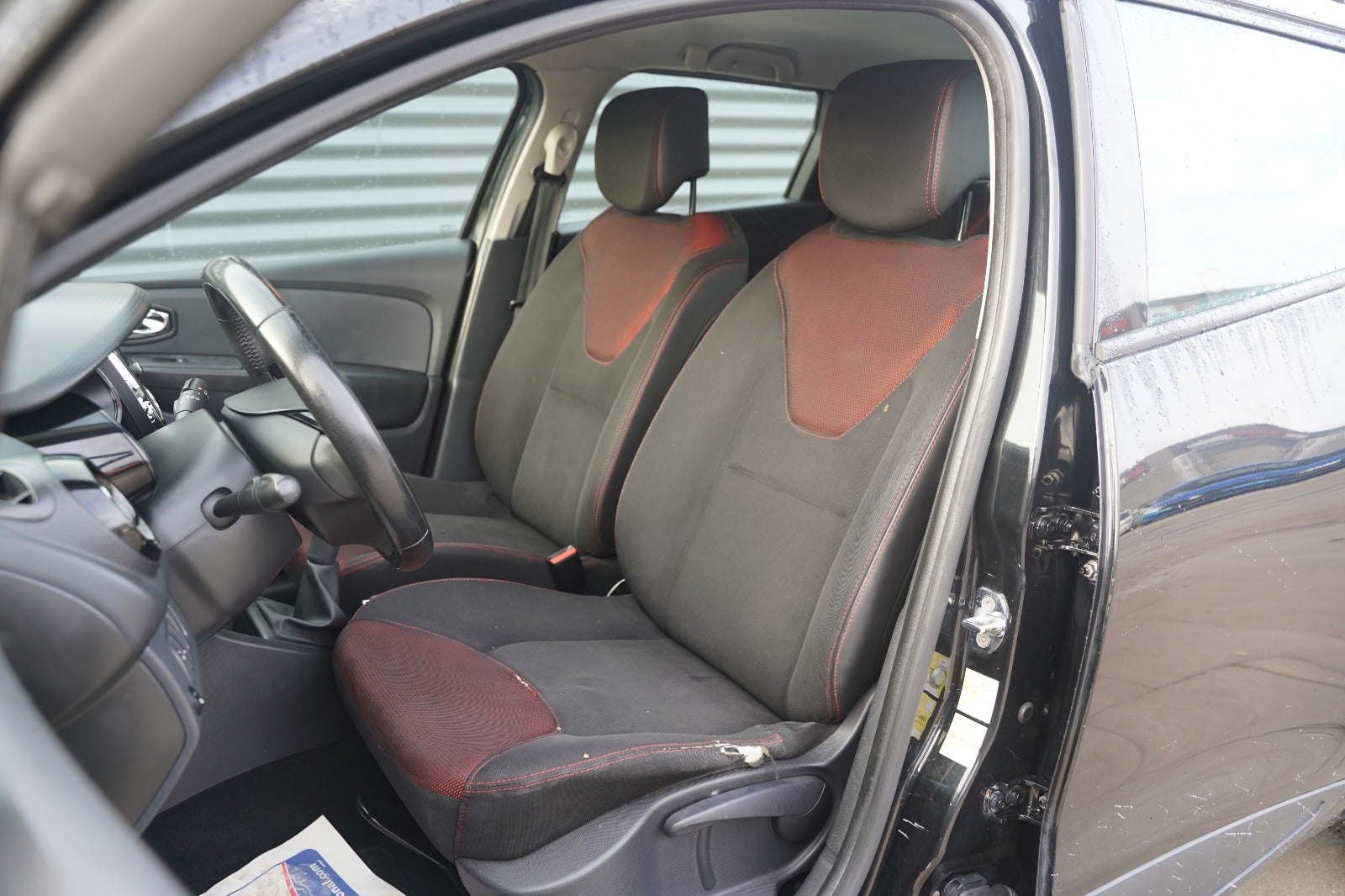 Billede af Renault Clio IV 1,5 dCi 90 Expression Sport Tourer