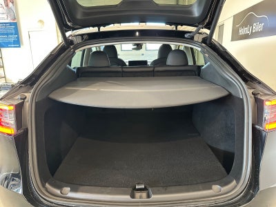 Tesla Model Y Long Range RWD