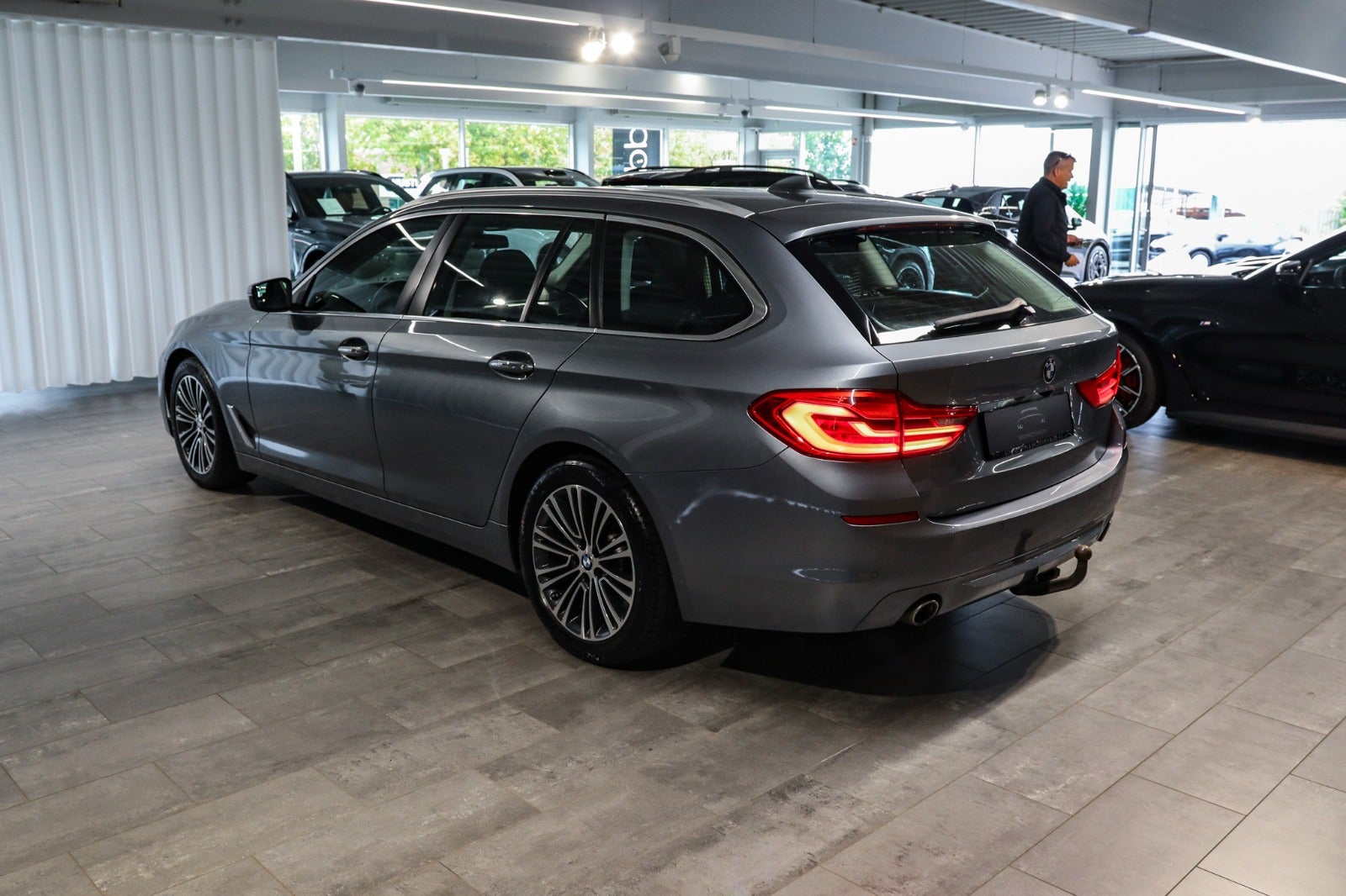 Billede af BMW 530d 3,0 Touring aut.