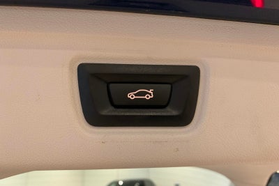 BMW 330e Touring Sport Line aut.