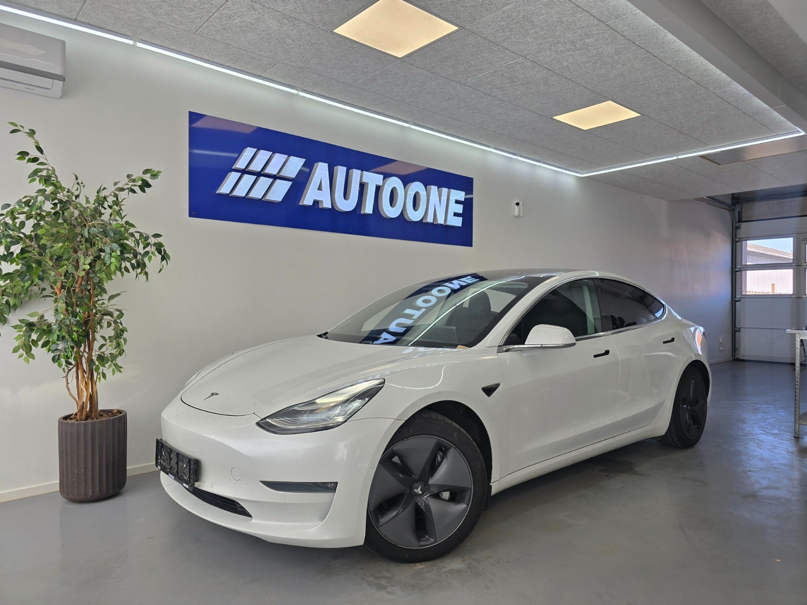 Billede af Tesla Model 3  Long Range AWD