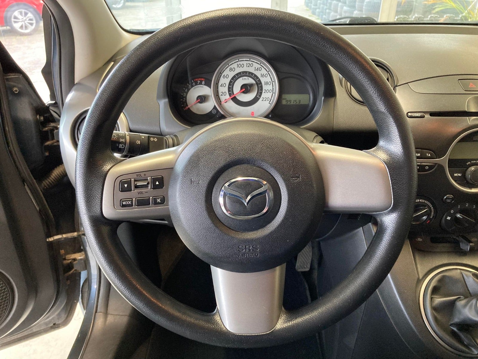 Mazda 2 2009