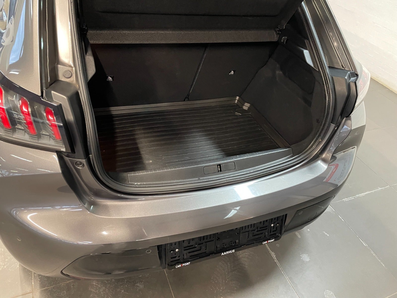 Billede af Peugeot 208 1,5 BlueHDi 100 Allure Sky