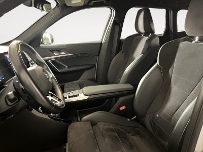 BMW iX1 xDrive30 M-Sport Van