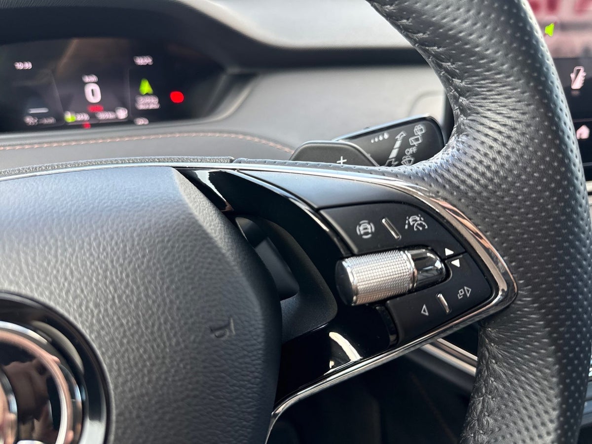 Skoda Enyaq iV Selection Suite billede 15