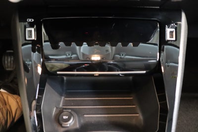 Peugeot 208 PureTech 100 Supreme Sport