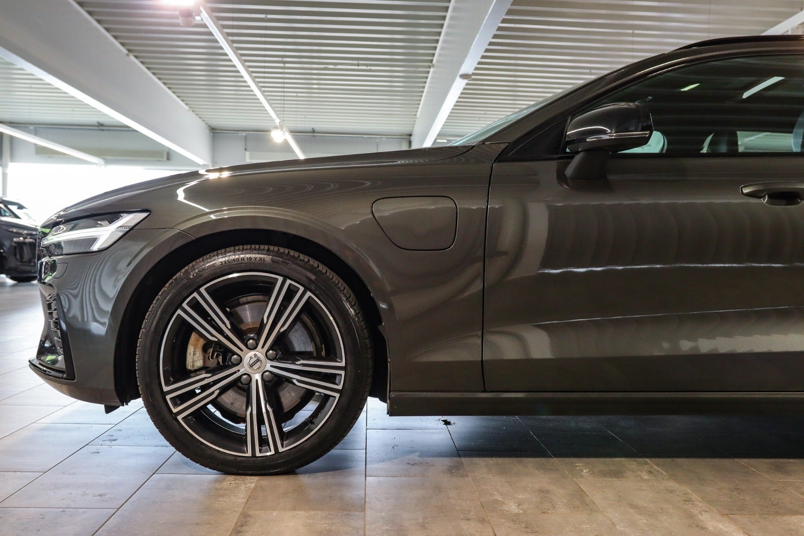 Billede af Volvo V60 2,0 T8 ReCharge R-Design aut. AWD