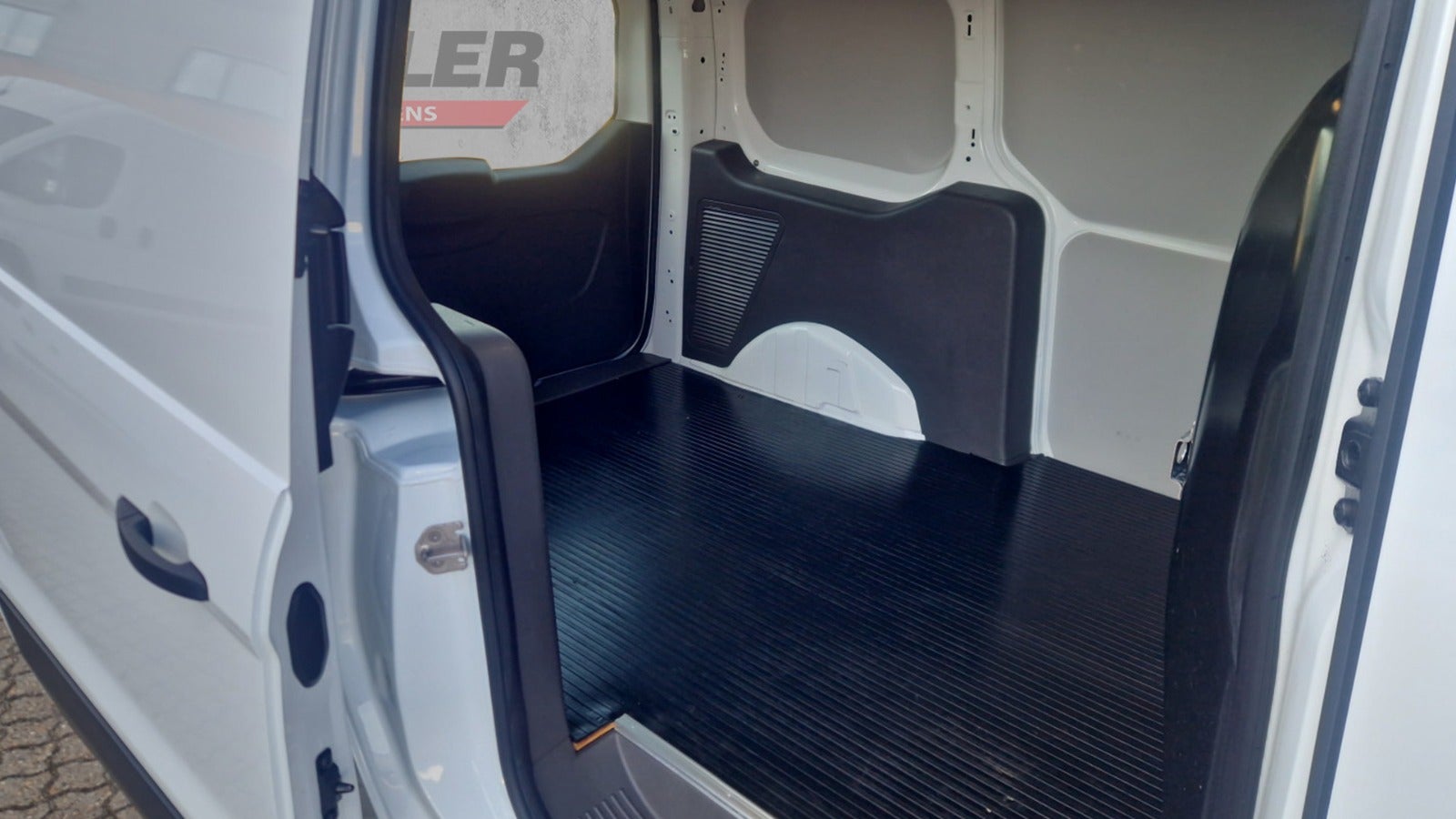 Billede af Ford Transit Connect 1,5 EcoBlue Trend aut. lang