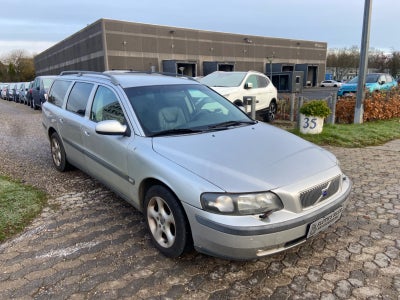 Volvo V70 2,4 170 5d