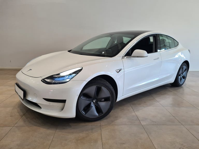 Tesla Model 3 Standard Range+ RWD