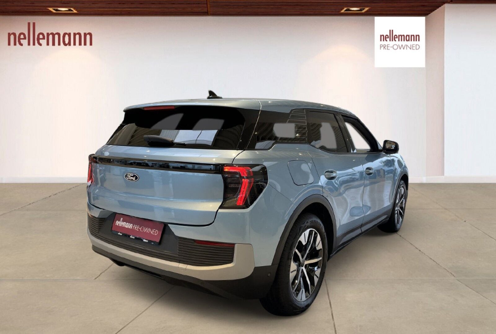 Ford Explorer Select Extended Range