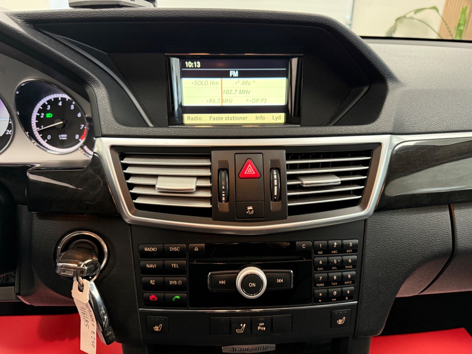 Billede af Mercedes E250 1,8 CGi Avantgarde stc. aut. BE