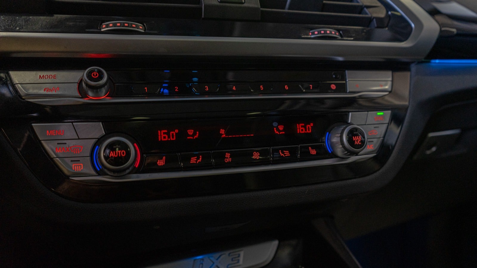 Billede af BMW iX3  Charged