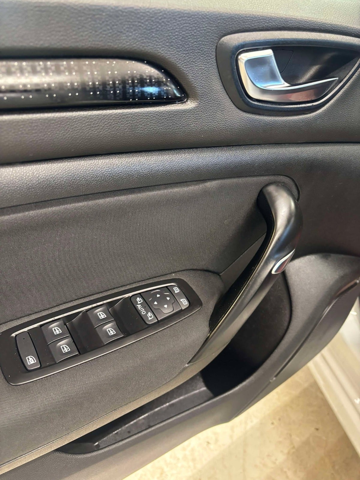 Billede af Renault Megane IV 1,2 TCe 100 Zen Sport Tourer