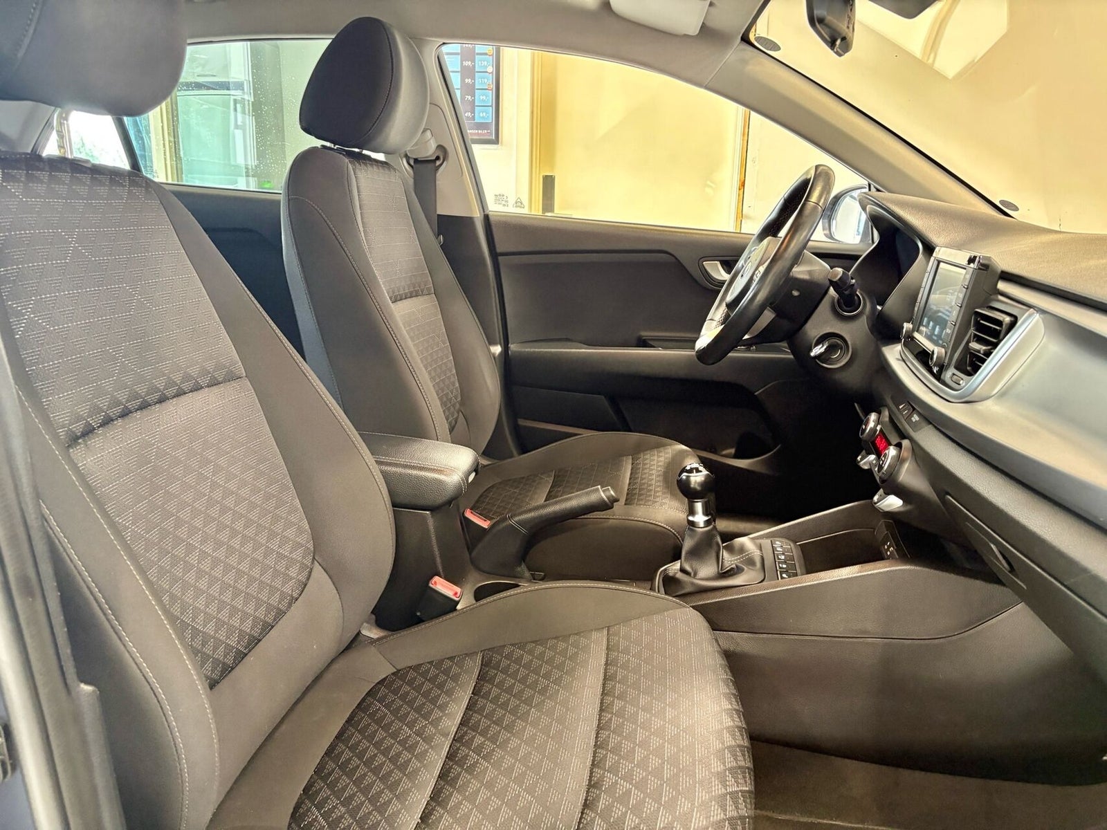 Kia Rio MPi Base Line