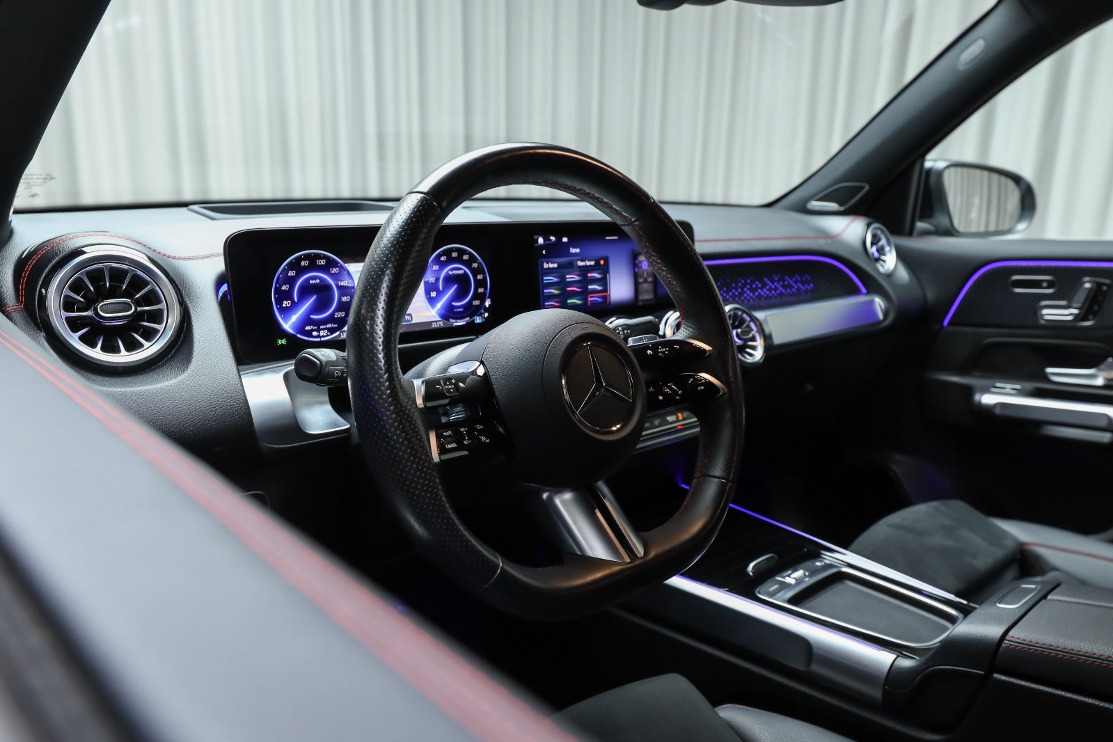 Mercedes-Benz EQB 250+